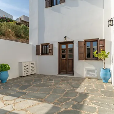 Villa 4 Me